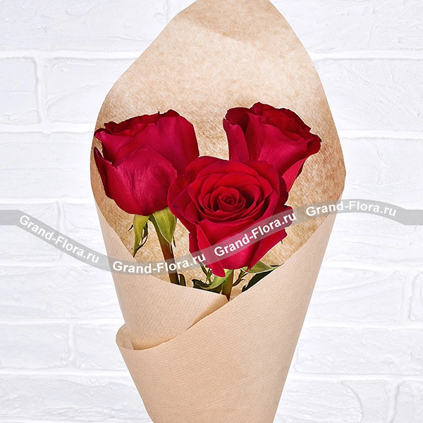 Дышу тобой – букет из трех красных роз